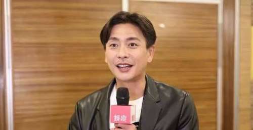 首次演单身角色！黄宗泽为新电影开工，闹市街头上演追斩戏惹关注