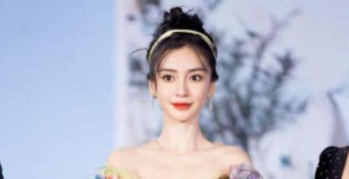 Baby糊成这样了？接小成本网剧，开机仪式寒酸，网友：一股烂剧风