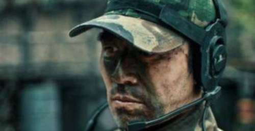 开播就拿下第一，徐冬冬《狙击之王》一出，就是动作片的天花板？