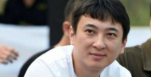 王思聪经常换女友为什么没人说他是渣男？