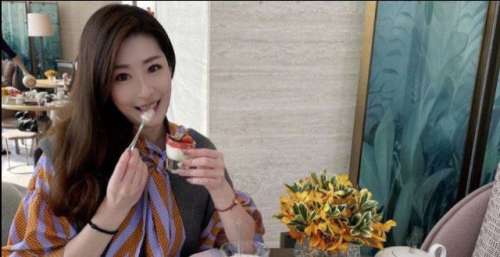 沦为最惨星女郎！周星驰耽误她八年青春，如今39岁选择复出