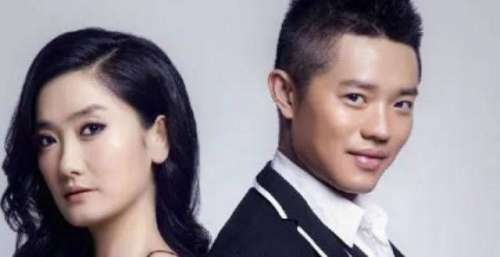 凤凰传奇坚持23年，玖月奇迹从兄妹变夫妻后，为何4年就分道扬镳
