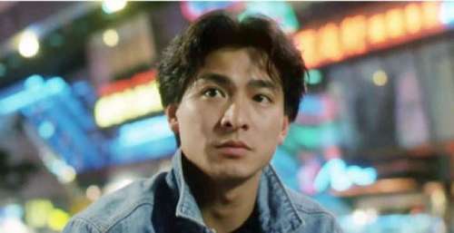 为追刘德华至家破人亡，守身如玉42年的杨丽娟，如今变化巨大