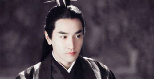 三生三世：夜华是天族太子，为何却总是爱得那么卑微？