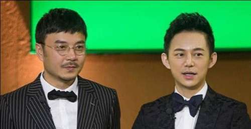 他曾是湖南台“一哥”，因妻子怂恿跳槽，如今落魄成婚庆司仪