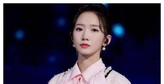孟美岐事件再升级，工作室反常举动惹争议，新电影大几率照常播出