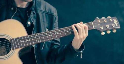 这一次，网易云音乐开始“养成”词曲作者了
