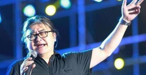 吃到“天鹅肉”的刘欢，用爱呵护婚姻33年，永远待妻子如初恋