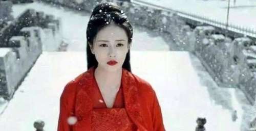 从《一生一世》到《周生如故》，才看清了漼时宜，她为爱而行