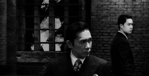 《无名》首发海报，梁朝伟王一博同框网友期待