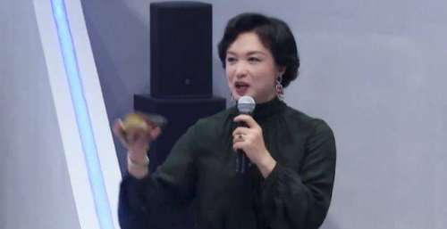 金星镜头被删，网综突遭停摆？网友猜测：或与戏剧节批评黄磊有关