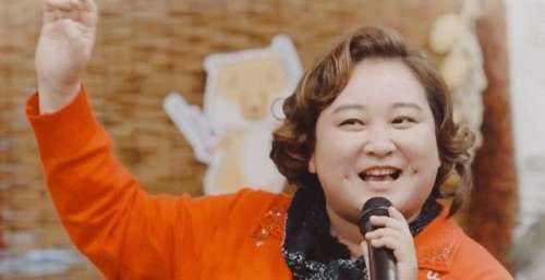 跳舞、唱歌、下腰、大笑！这5个人，应该治好了杨洋的综艺恐惧症