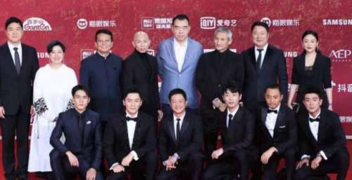 《长津湖》总票房达到56.90亿，超越战狼2仅差400万，仅需两天可超