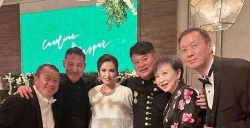 60岁张学友参加好友聚会！面容沧桑头发稀疏，比68岁曾志伟还显老