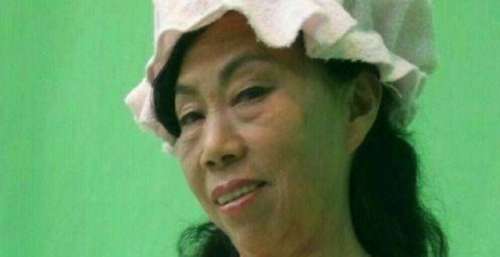 张美娥：61岁出名成周星驰御用丑角，两部戏赚两套房坐拥千万资产