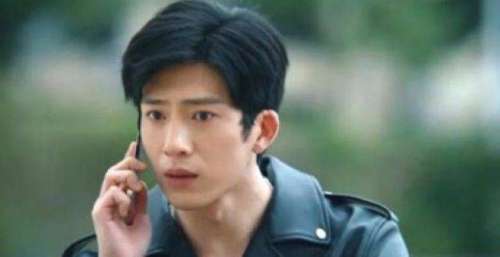 13亿票房导演终于奉上新作，刚开播就冲上热度榜第一！