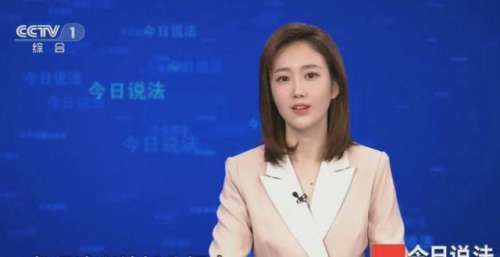 从主持人大赛到文艺节目，王嘉宁的主持表现依然得到市场肯定