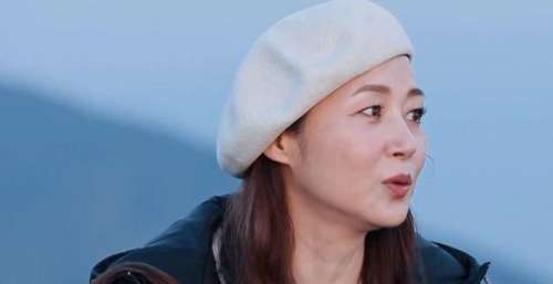 51岁万绮雯再扮蓝凤萍，跨行开民宿与丈夫分居数月，自认不焦虑