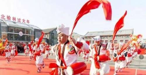李维福、熊纬联袂打造，杜朋朋《山沟沟来客》唱出了陕北的新风貌新气象！