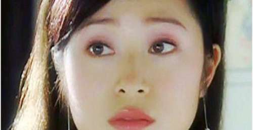 54岁的周慧敏，就这样改写了她的结局，苦到尽头终得美满