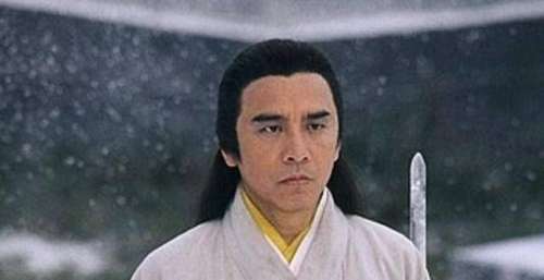 姜大卫：香港首位亚洲影帝，曾让成龙嫉妒如今为何沦为小配角？
