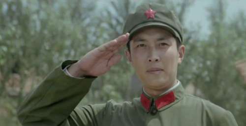 建议重映！唐国强主演的《高山下的花环》绝对是中国最好的战争片