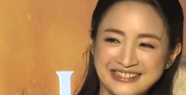林依晨产后首次现身，已恢复少女状态，“控诉”老公偏心更爱女儿