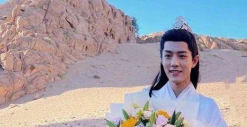 《玉骨遥》再添新路透，红衣“时影”太惊艳，粉丝喊话：能不能明天播