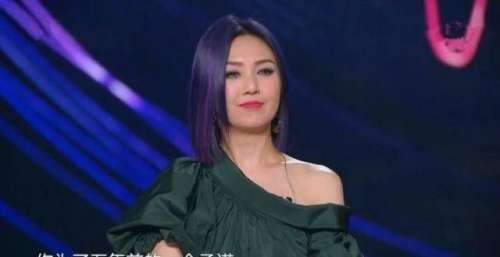 杨千嬅退出《我们的歌》，她为何不找人顶替自己，周兴哲太委屈了
