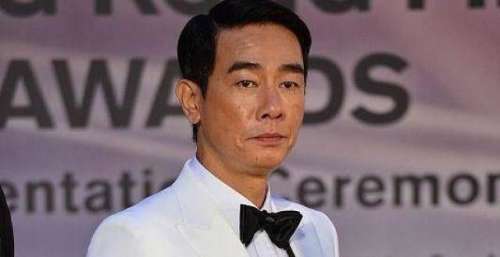 “黑老大”出身的4位演员，第4位身价过亿，而他被人慢慢淡忘