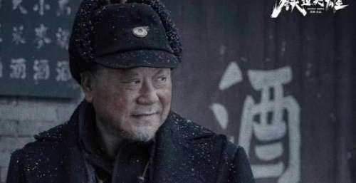 打着爱国旗号拍烂片？《铁道英雄》口碑票房皆扑街，谁该背这个锅