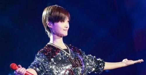 李宇春歌曲《无价之姐》被诉抄袭《跟我出发》，索赔200万