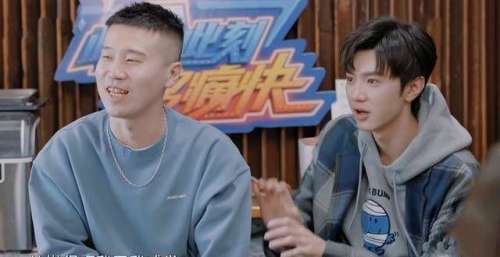 《超燃美食记》第二期：杨九郎谈传承，没有师父自己不会说相声
