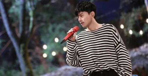 《时光音乐会》热度再升级！众歌手翻唱张杰金曲，交流使音乐更美妙
