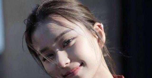 何超莲苦恋吴克群多年，与何猷君反目，为何最后会看上窦骁？
