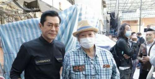洪金宝亮相电影开机仪式 谈及谭咏麟表示联系少