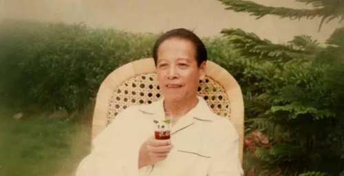 他们都是广东人心目中的本土巨星，可惜都已经离世了，你最怀念谁