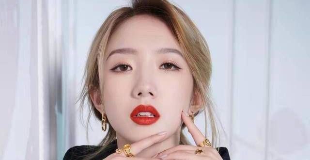 孟美岐被放弃，乐华力推新女团阵容强大，王一博强势撑腰
