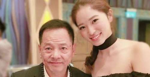 洗米华成孤家寡人，看看叠码仔背后的“大嫂”们，笑到最后的是驹嫂！
