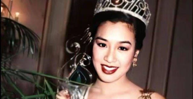 钟丽缇23岁大女儿夺选美亚军，穿蓝色旗袍戴皇冠高贵典雅，颇有妈妈风采