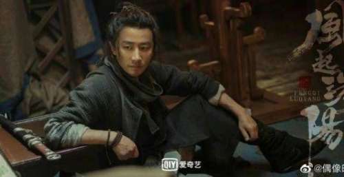 《风起洛阳》首播，演员阵容强大，好评不断，但有一处被指控抄袭