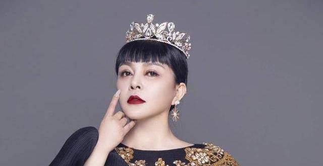 中国台湾歌手千百惠晒定居成都新动态：将举办首场个唱