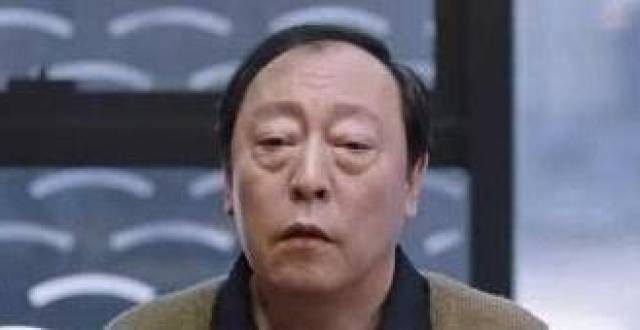 倪大红隐藏了31年的妻子，原来是我们熟悉的她，难怪要藏着掖着！