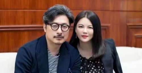 王岳伦和夜会被拍，发文内涵李湘，随后秒删离婚声明