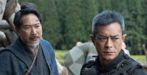 刘德华梁朝伟再合作，周润发刘青云强势回归，2022年港片依旧精彩