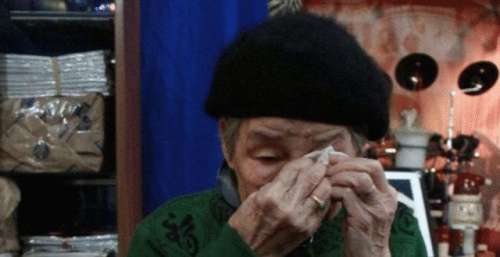 梅艳芳大嫂不忍了！回港跟梅启明摊牌，怒骂对方：你是人吗？