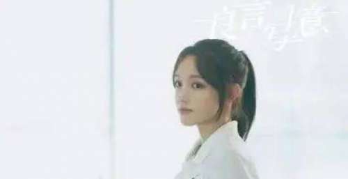 连着两部剧都扑了，她是不是真的不适合演戏？