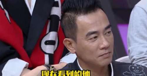 陈小春买女戒被拍！应采儿似乎毫不知情，一个在闹一个在笑，太甜