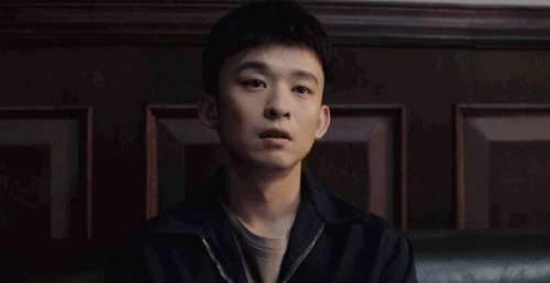 风波过后，赵丽颖新剧《谁是凶手》上线，转型之作受好评