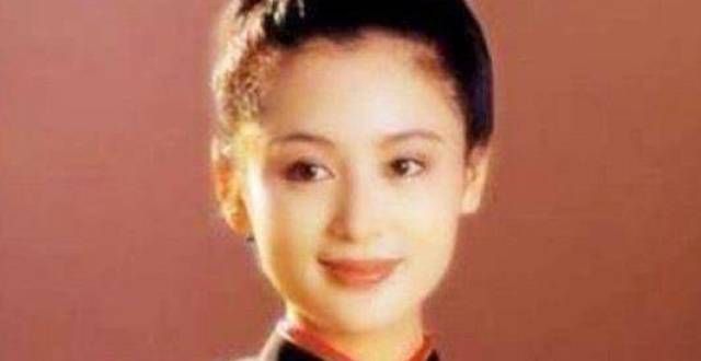陈红19岁，林心如19岁，杨幂19岁，陈德容19岁，谁最美？